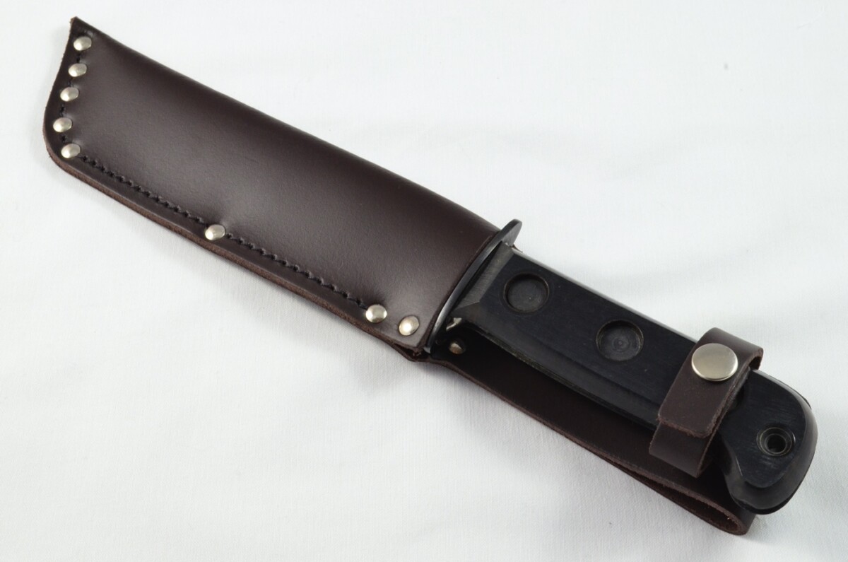 A Brand New Full Scale Tang Survival Knife Black Fibre Handle 7" Black Blade - Image 3