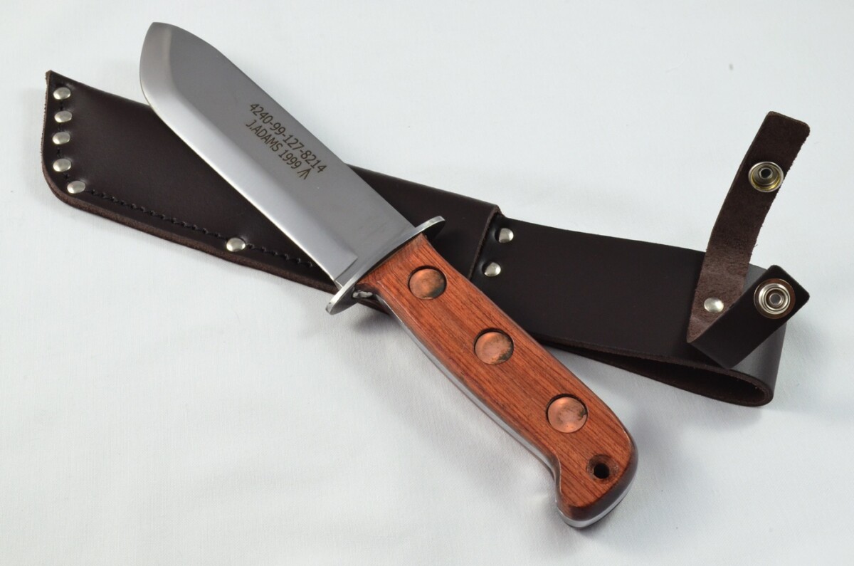 A Brand New Full Scale Tang Survival Knife Hardwood Handle 7" Bright Blade