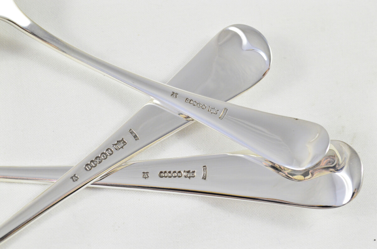 Antique Canteen of Cutlery By James Dixon & Sons Sheffield - Silver Plated - Old English Pattern - 49 Pieces - Image 3