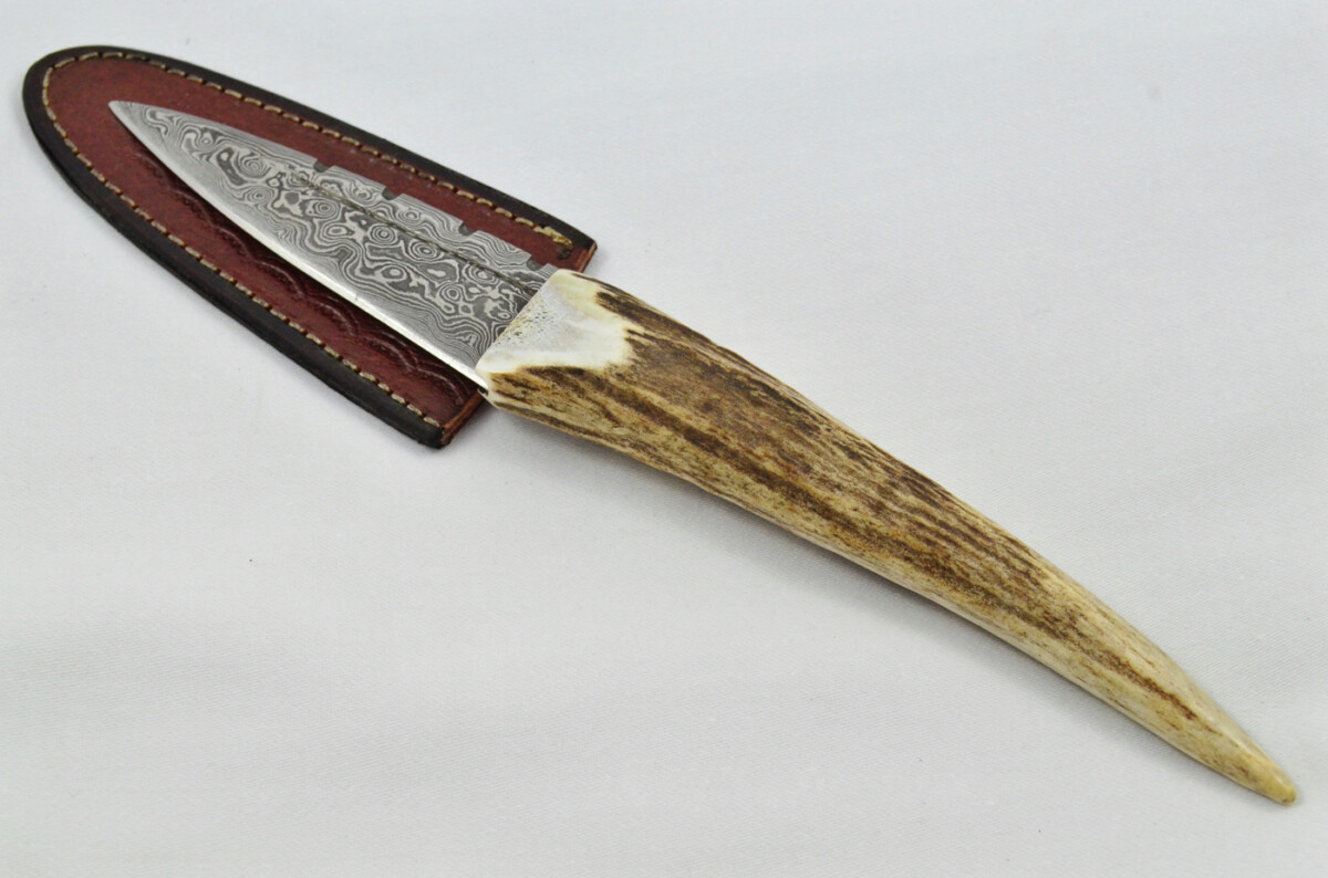 A Fantastic Handmade Genuine Full Tyne Stag Horn Handle Damascus Steel Sgian Dubh Made in Sheffield England