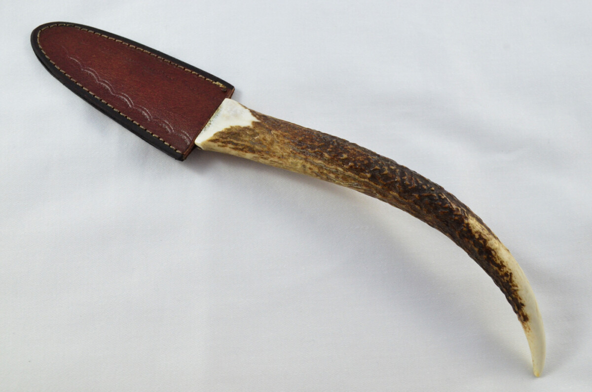 A Fantastic Genuine Stag Horn Full Tyne Handle Double Edge Bladed Damascus Steel Sgian Dubh Made in Sheffield England - Image 5