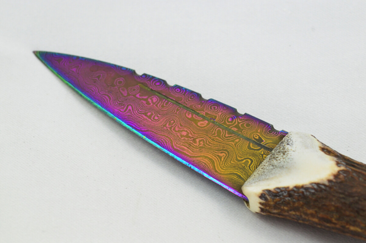 A Fantastic Genuine Stag Horn Full Tyne Handle Heat Treated Damascus Steel Sgian Dubh Made in Sheffield England - Image 3