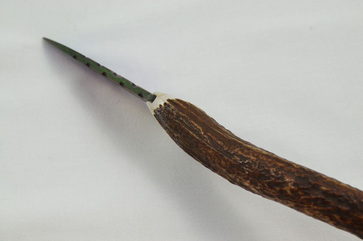 A Fantastic Genuine Stag Horn Full Tyne Handle Heat Treated Damascus Steel Sgian Dubh Made in Sheffield England - Image 7