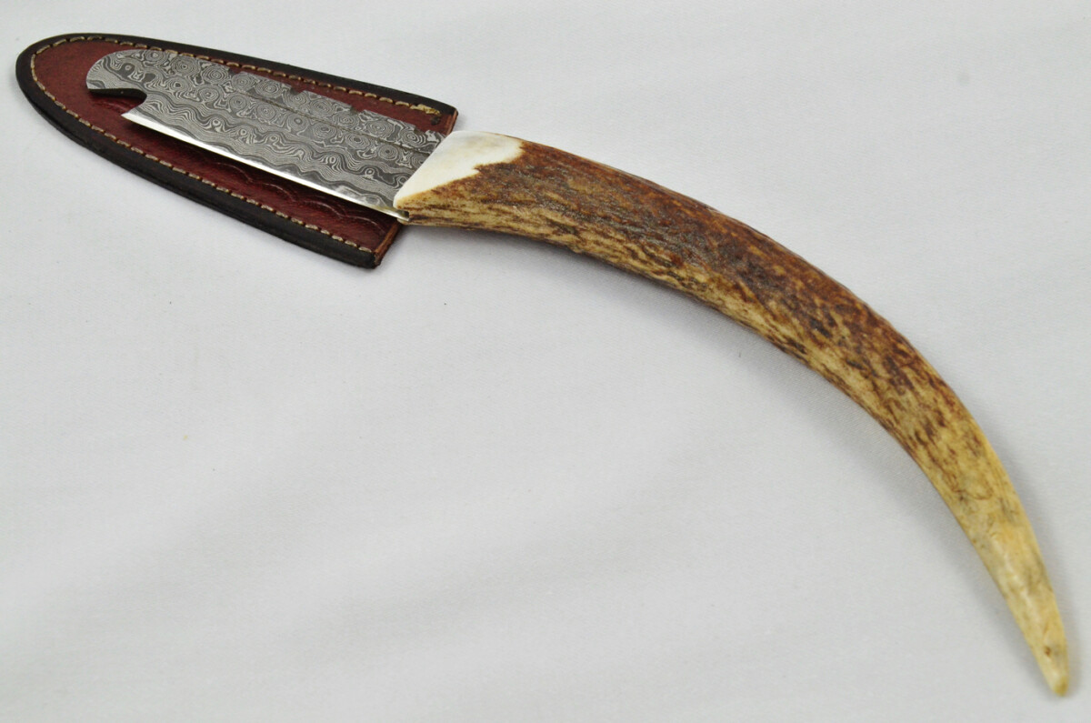 A Fantastic Handmade Genuine Stag Horn Full Tyne Handle Damascus Steel Sgian Dubh Sgian Bru Made in Sheffield England