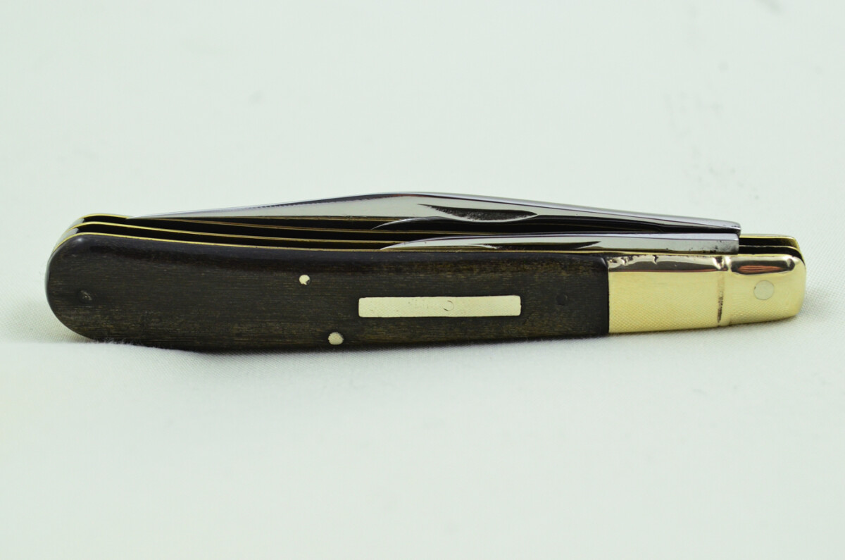 William Rodgers Sheffield Made 2 Bladed Buffalo Horn Scaled Pen Knife - Image 2