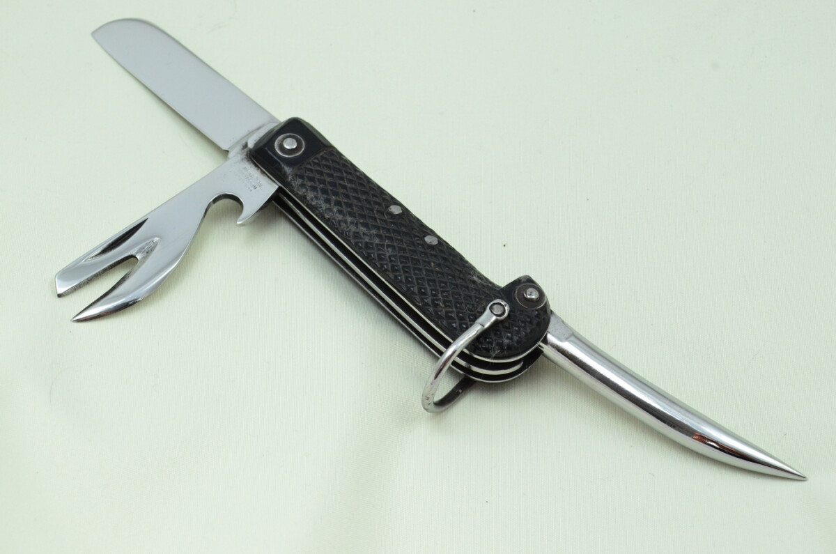 Antique British WWII Army Issue Jack Knife 1940 William Rodgers Made in Sheffield England - Image 2