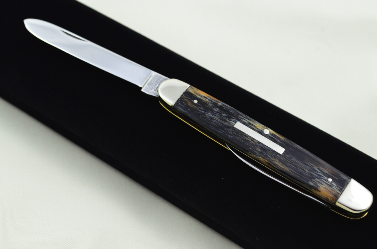 George Wolstenholme Sheffield Made 2 Bladed Buffalo Horn Scaled Pen Knife
