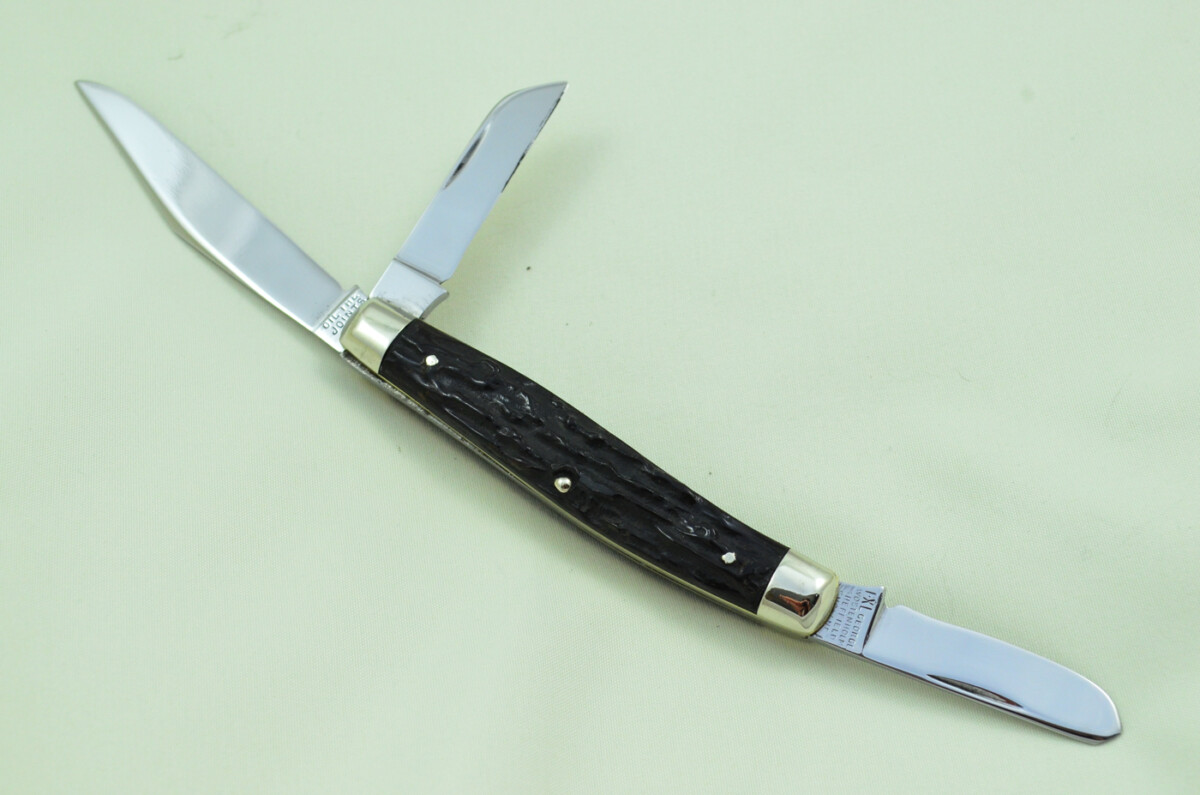 IXL Wolstenholme Sheffield Made 3 Blade Black Fibre Scaled Pen Knife C1890 - Image 2