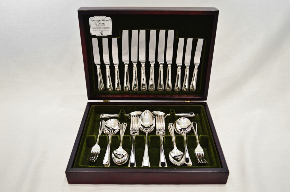Antique Canteen of Cutlery By George Wood & Sons Sheffield - Silver Plated - Feather Edge Pattern - 45 Pieces