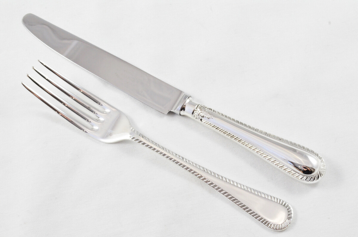 Antique Canteen of Cutlery By George Wood & Sons Sheffield - Silver Plated - Feather Edge Pattern - 45 Pieces - Image 8