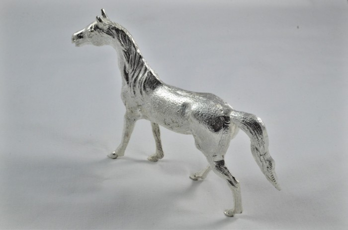 Beautiful Silver Plated Animal Ornament Large- Horse - Image 3