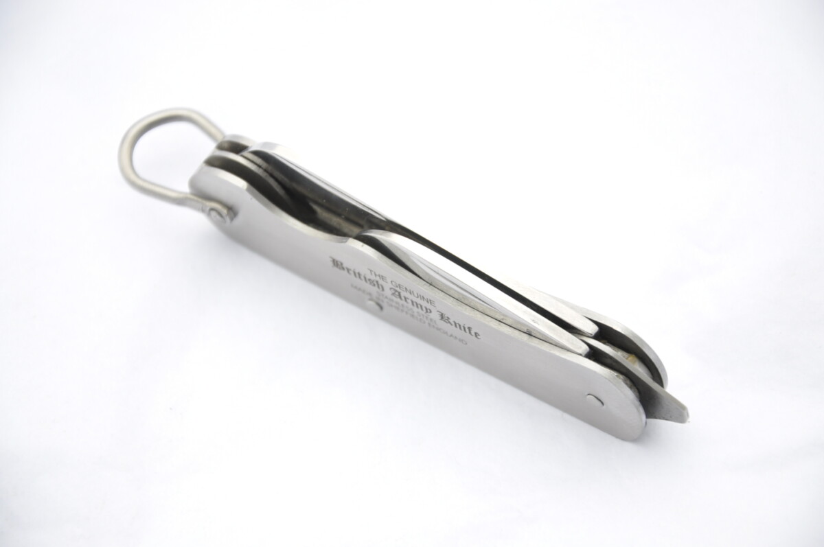 New Genuine Sheffield  Stainless Steel Large 2 Piece M.O.D Issue Army Knife - Image 2