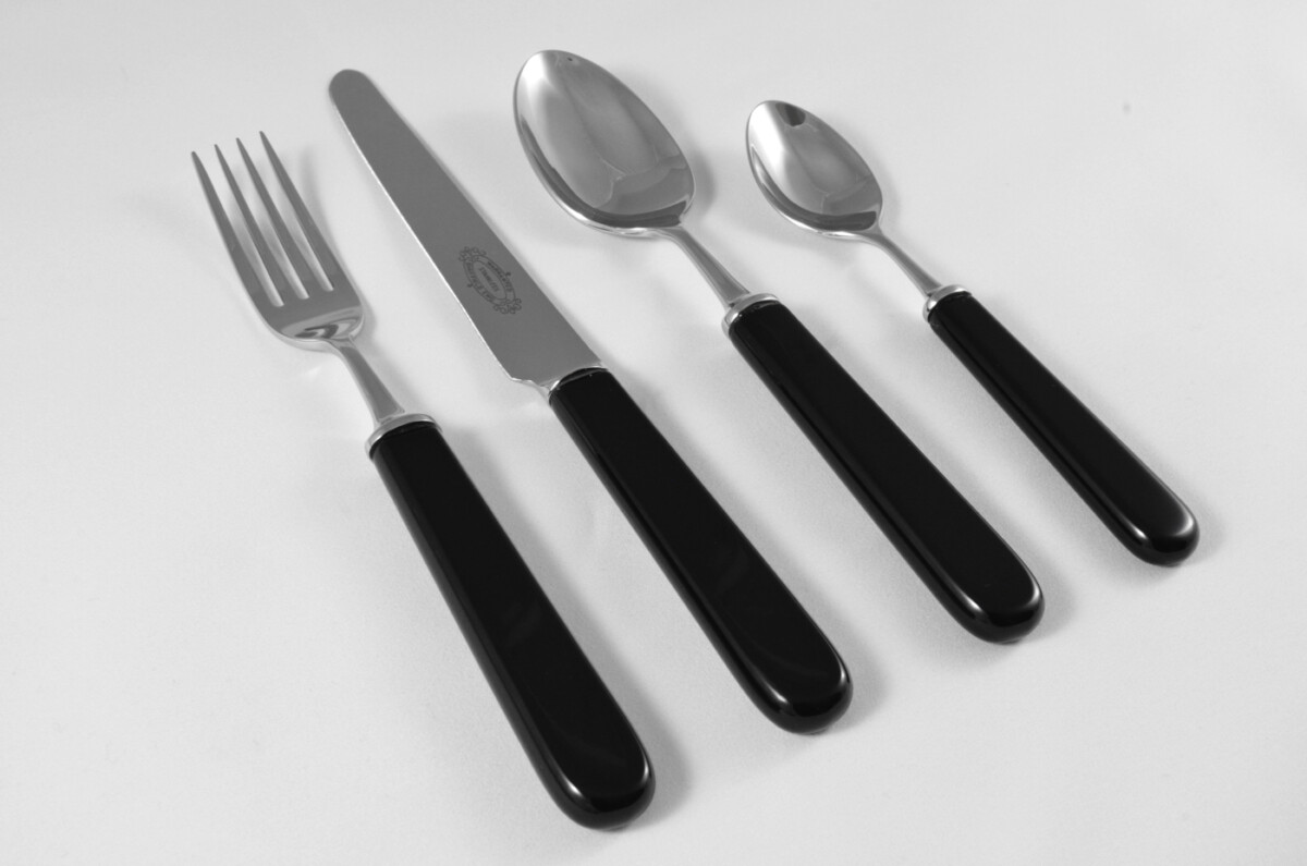 New Fantastic Genuine Black Handle 4 Piece Place Setting Mirror Finish Made In Sheffield England - Image 3