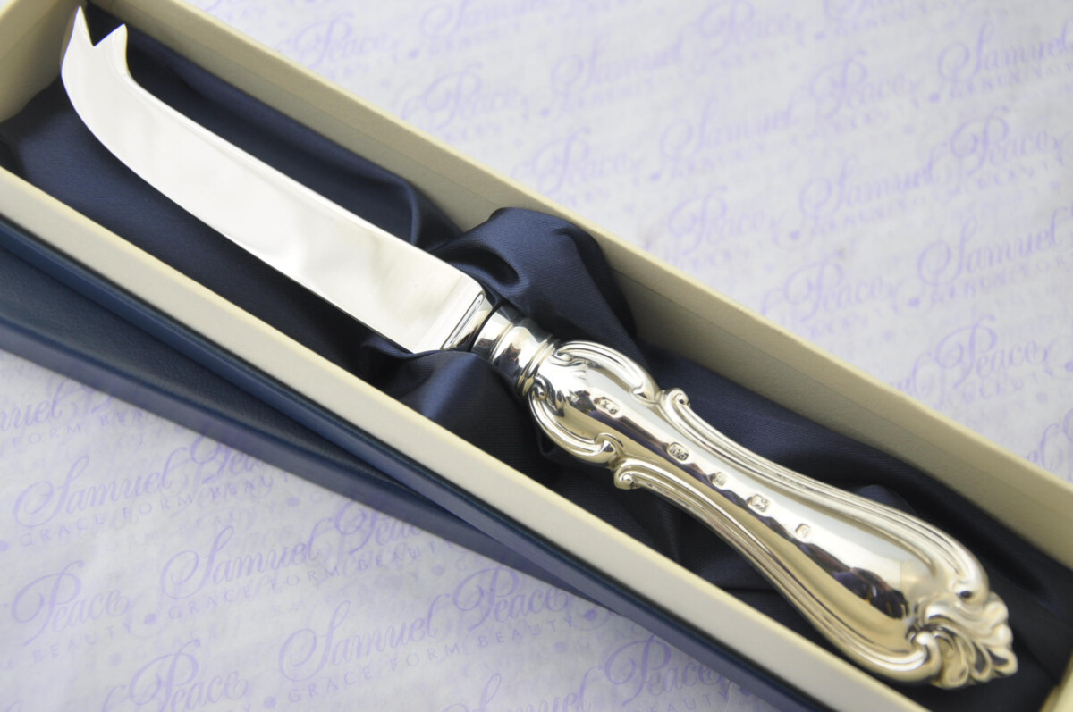 Fantastic Large Albert Pattern Sterling Silver Cheese Knife Hallmarked Sheffield 2021 - Image 2