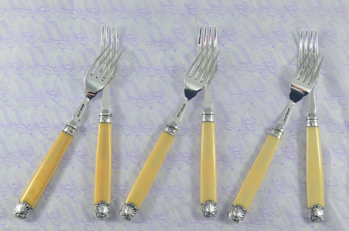 James Dixon & Sons Sheffield Sterling Silver Bladed, Capped & Ferruled Set of Fish Knives & Forks 1924 - Image 4