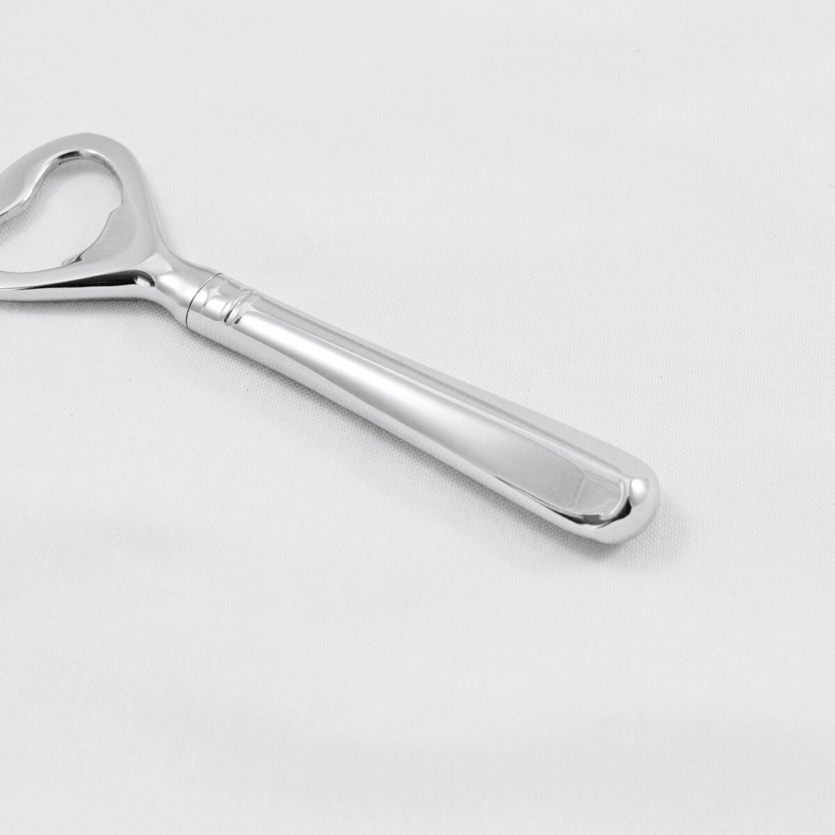 A Rattail Pattern Stainless Steel Bottle Opener Gift Boxed - Image 3